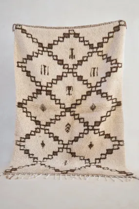AZILAL 4'10''x3'4''Vintage Moroccan Rug. Wool Boucherouite Carpet. Modern Design.