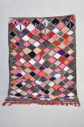 AZILAL. 6'10"x5'3" Vintage Moroccan Rug. Wool Boucherouite Carpet. Modern Design.