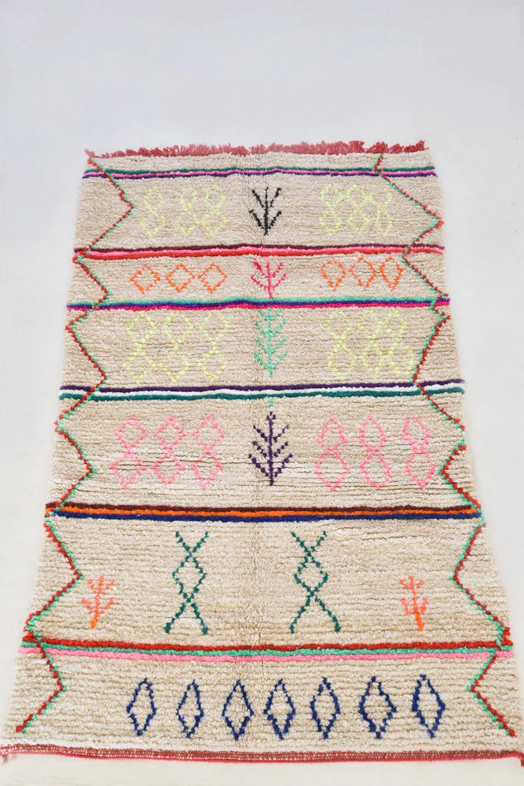 AZILAL. 6'11''x4'4''Vintage Moroccan Rug. Wool Boucherouite Carpet. Modern Design.