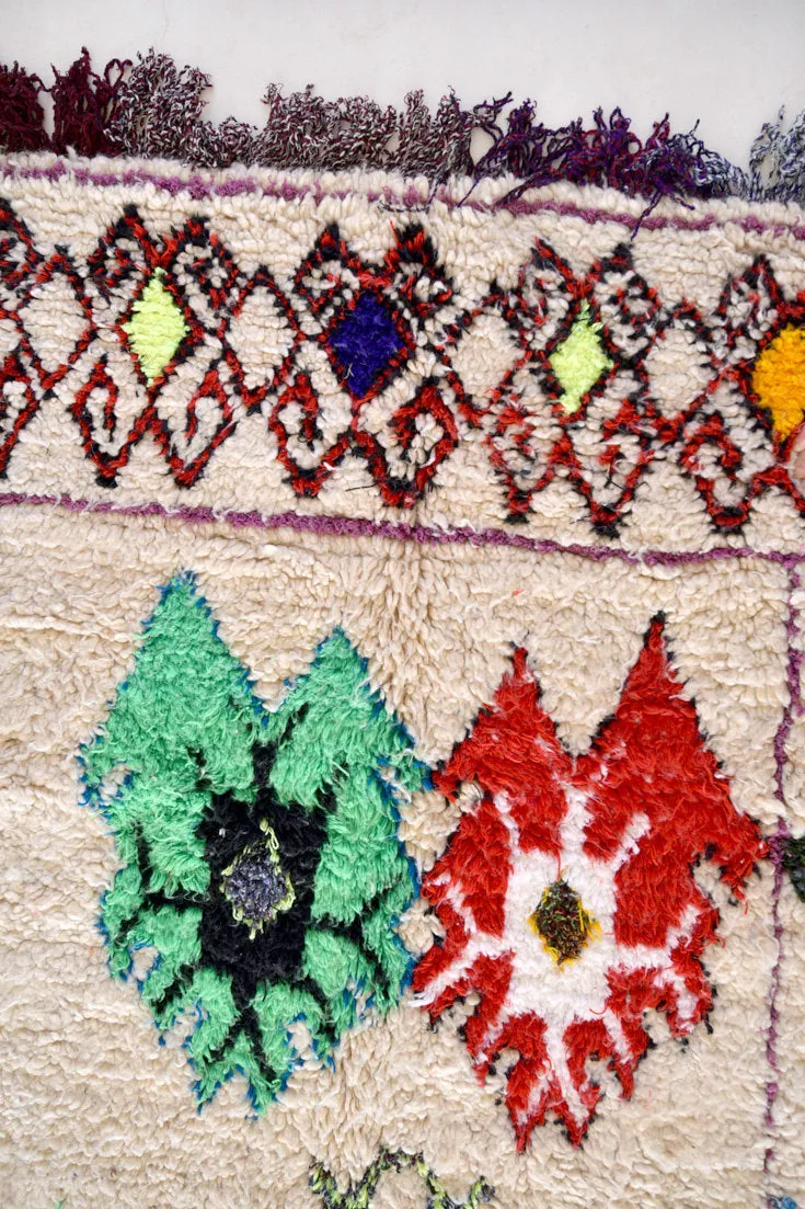 AZILAL. 6'4"x4'2" Vintage Moroccan Rug. Wool Boucherouite Carpet. Modern Design.