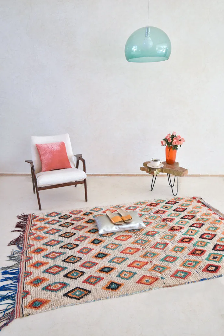 AZILAL. 6'9"x4'4"Vintage Moroccan Rug. Wool Boucherouite Carpet. Modern Design.