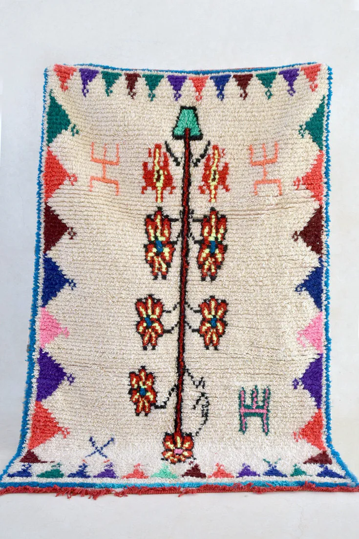 AZILAL. 7'1"x4'8" Vintage Moroccan Rug. Wool Boucherouite Carpet. Modern Design.
