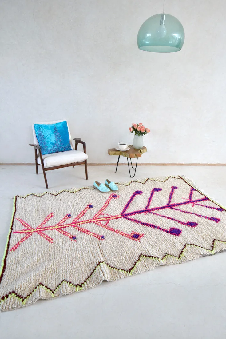 AZILAL. 7'2"x4'9" Vintage Moroccan Rug. Wool Boucherouite Carpet. Modern Design.