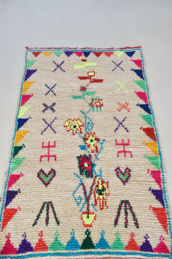 AZILAL. 7'4"''x4'9''Vintage Moroccan Rug. Wool Boucherouite Carpet. Modern Design.