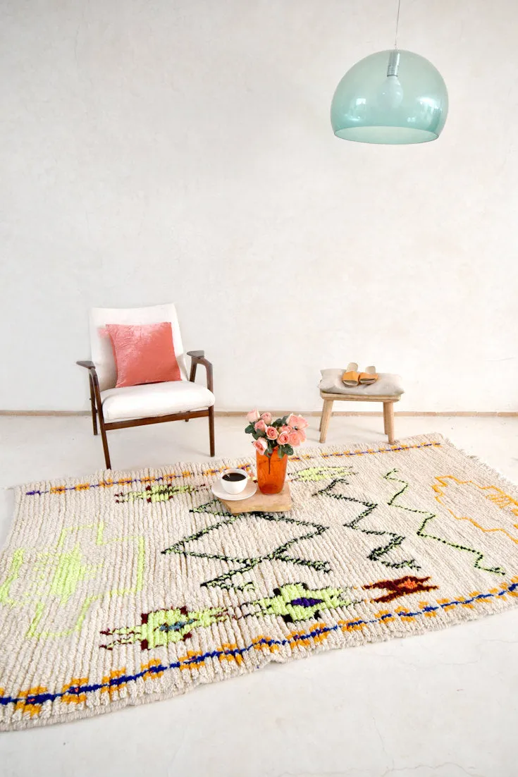 AZILAL. 7'8"x4'4" Vintage Moroccan Rug. Wool Boucherouite Carpet. Modern Design.