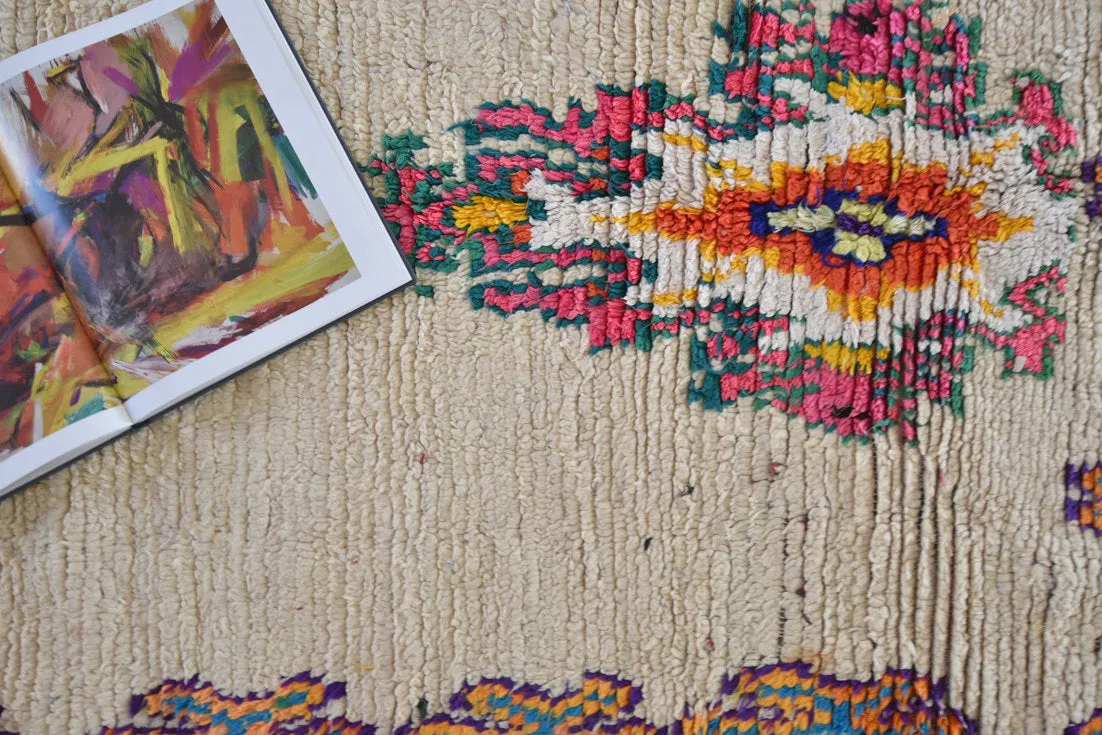AZILAL. 8'x4'10"Vintage Moroccan Rug. Wool Boucherouite Carpet. Modern Design.