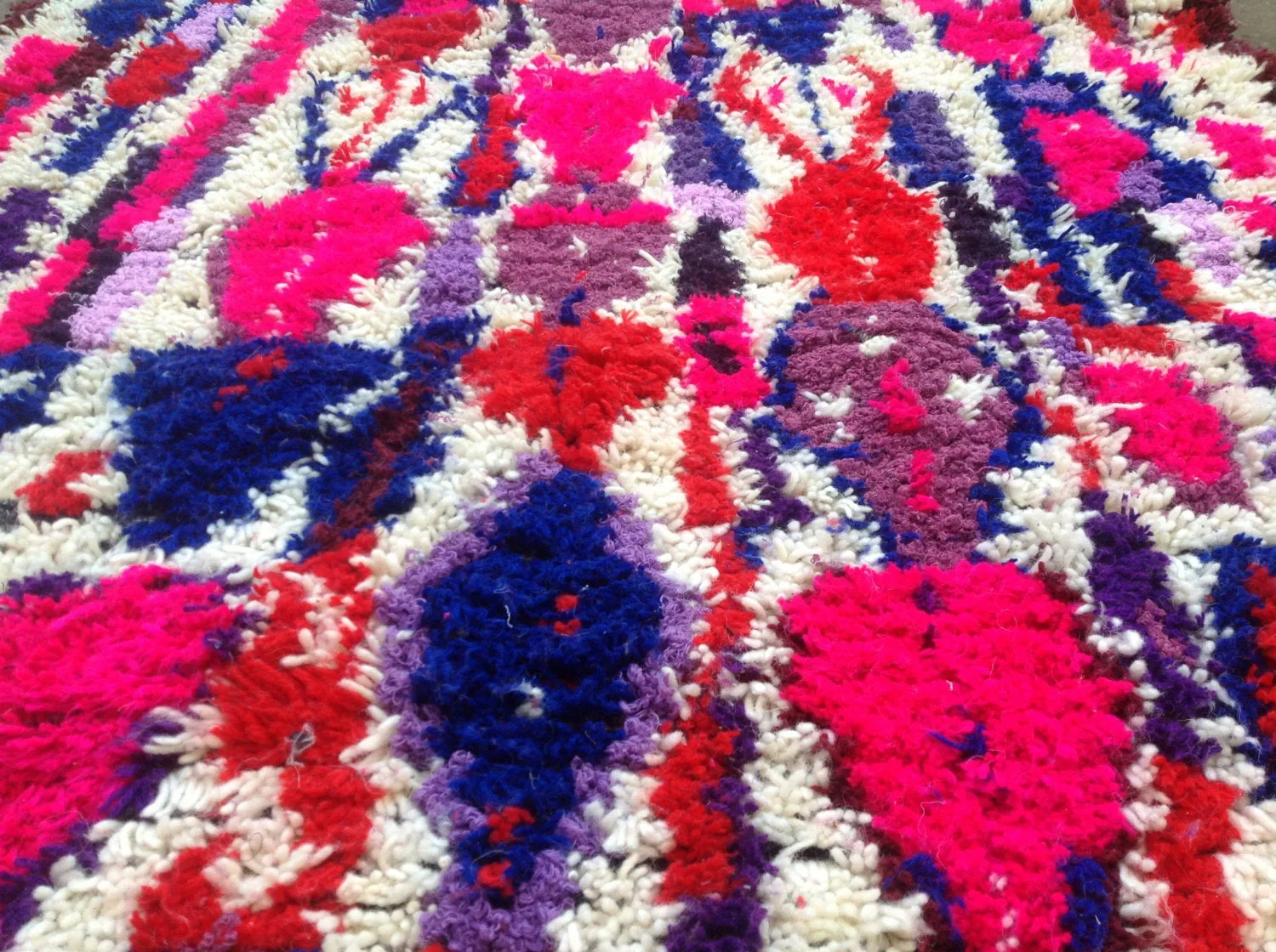 AZILAL. Vintage Moroccan Rug. Pink Wool Boucherouite Carpet. Modern Design.