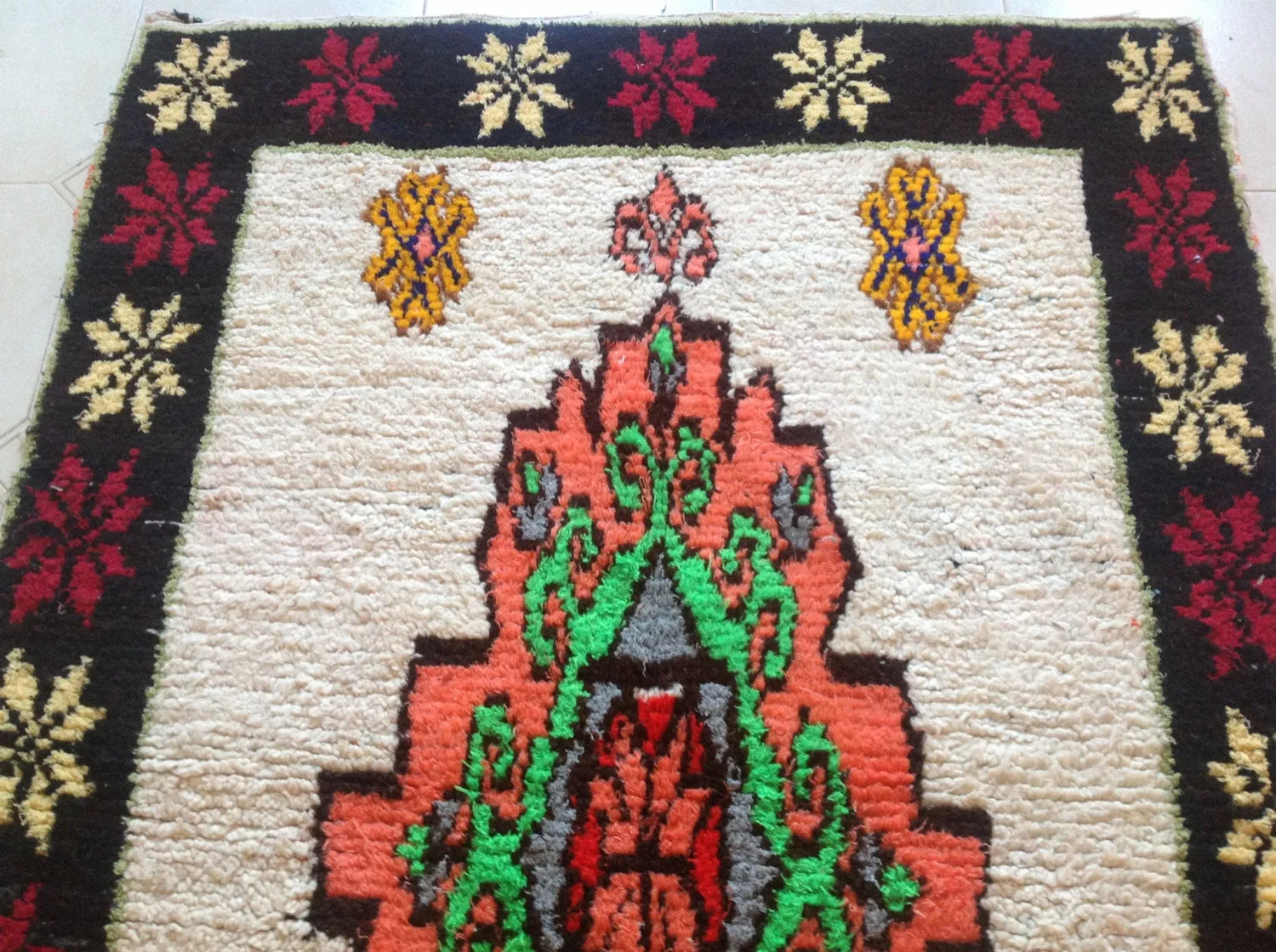 AZILAL. Vintage Moroccan Rug. Wool Boucherouite Carpet. Modern Design.