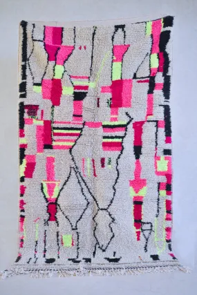 Azilal . Vintage Moroccan Rug. Wool Boucherouite Carpet. Modern Design.