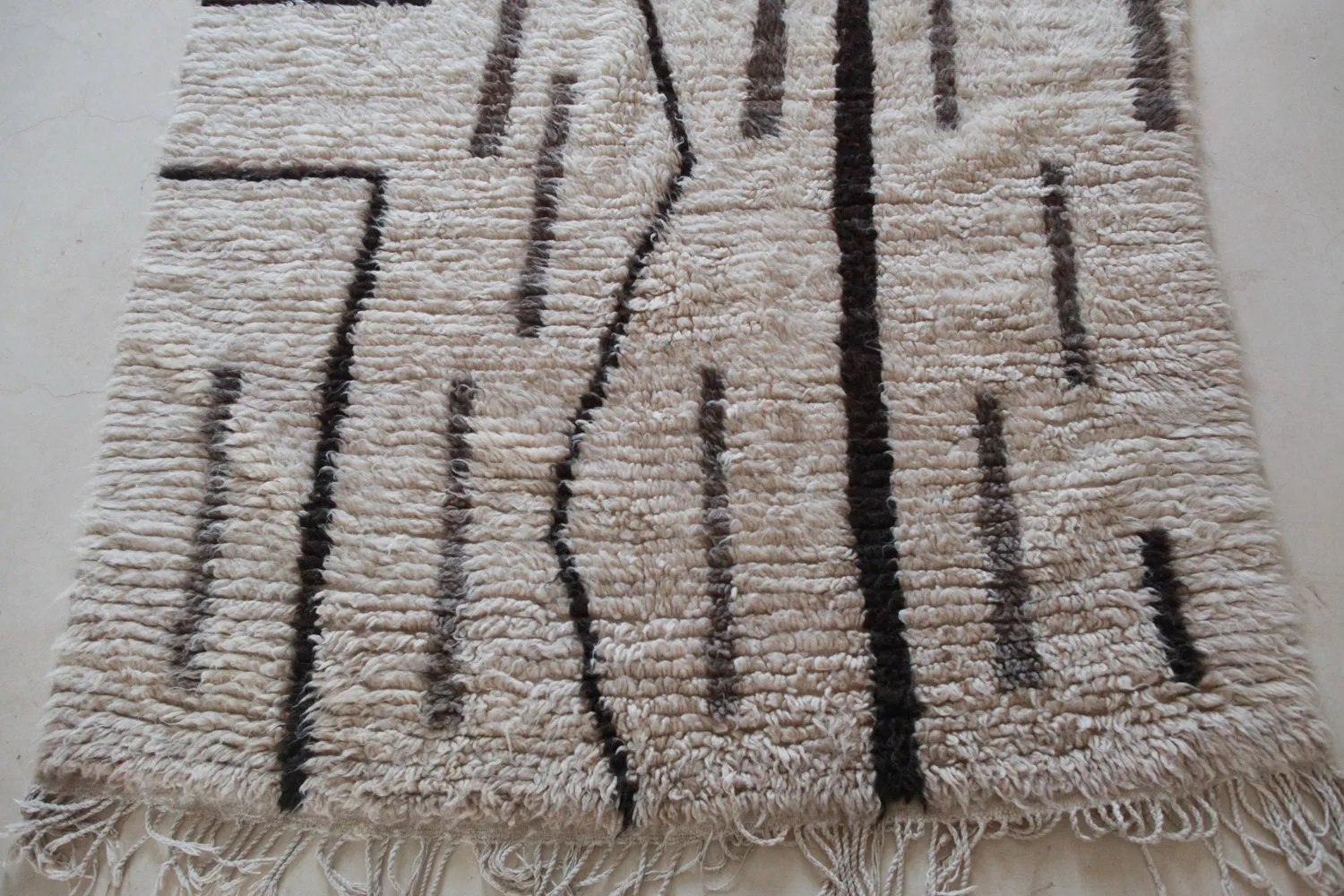 AZILAL. Vintage Moroccan Rug. Wool Boucherouite Carpet. Modern Design.