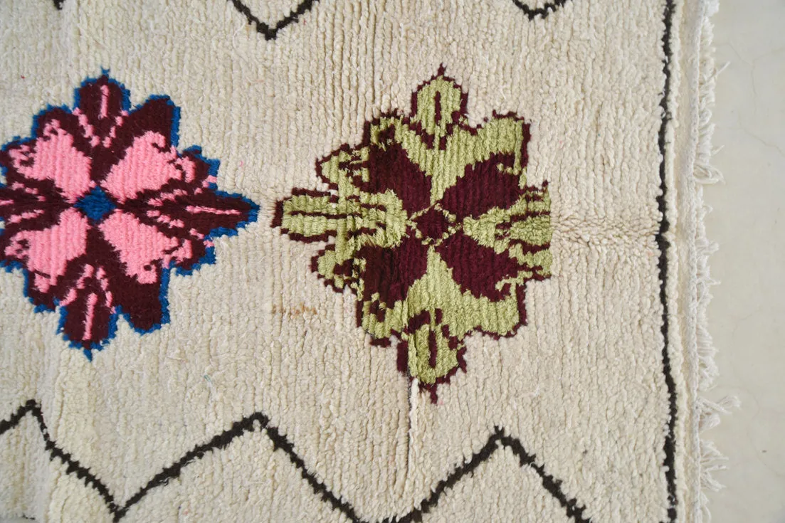 AZILAL. Vintage Moroccan Rug. Wool Boucherouite Carpet. Modern Design.