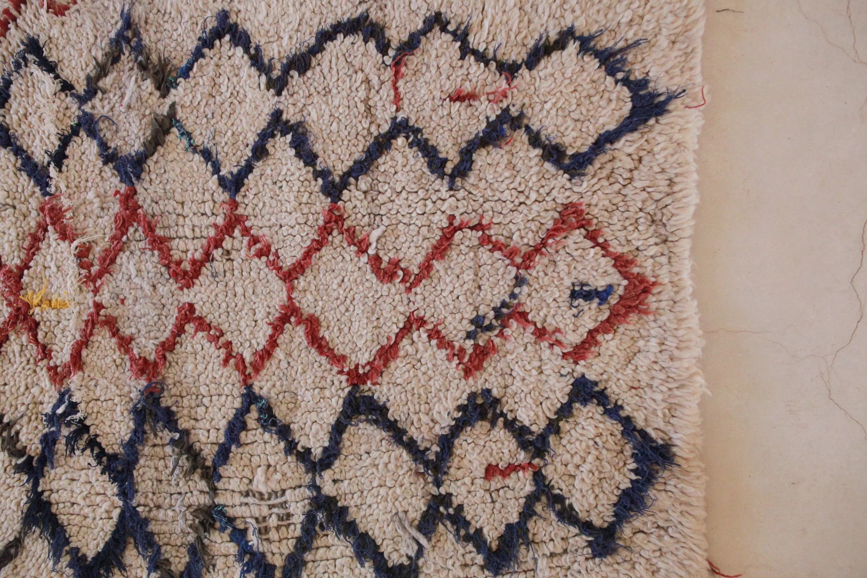 AZILAL Vintage Moroccan Rug. Wool Boucherouite Carpet. Modern Design.