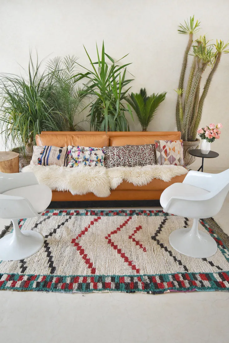 AZILAL. Vintage Moroccan Rug. Wool Boucherouite Carpet. Modern Design.