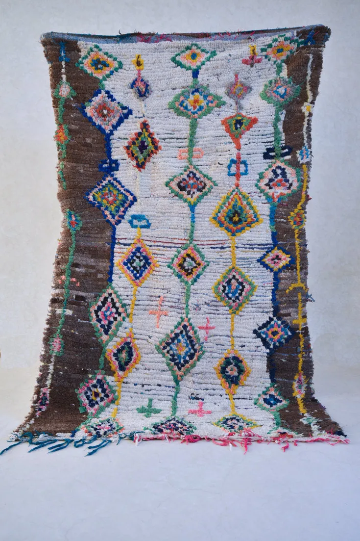 Azilal . Vintage Moroccan Rug. Wool Boucherouite Carpet. Modern Design.