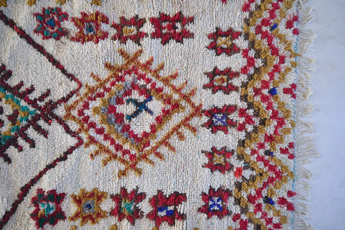 Azilal. Vintage Moroccan Rug. Wool Boucherouite Carpet. Modern Design.