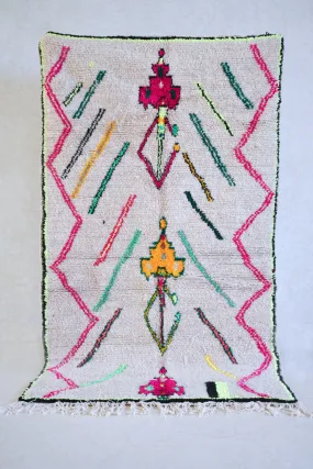 Azilal . Vintage Moroccan Rug. Wool Boucherouite Carpet. Modern Design.