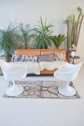 Azilal. Vintage Moroccan Rug. Wool Boucherouite Carpet. Modern Design.