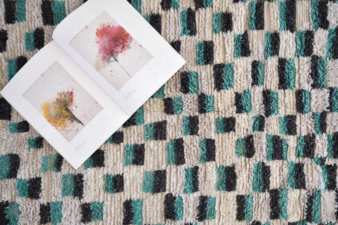 AZILAL. Vintage Moroccan Rug. Wool Boucherouite Carpet. Modern Design.