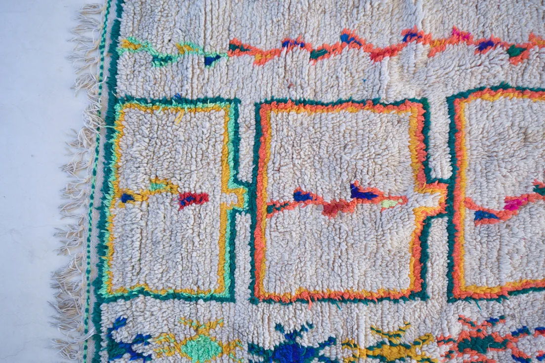Azilal. Vintage Moroccan Rug. Wool Boucherouite Carpet. Modern Design.