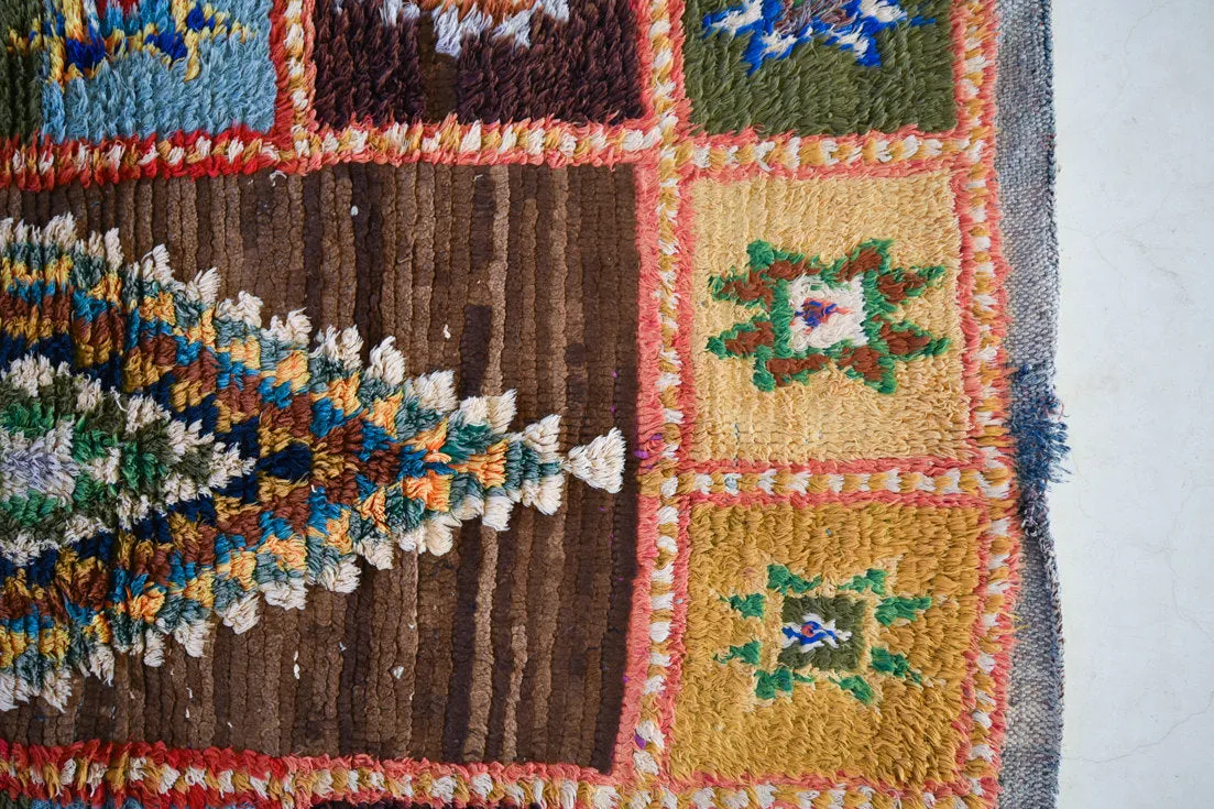 Azilal. Vintage Moroccan Rug. Wool Boucherouite Carpet. Modern Design.
