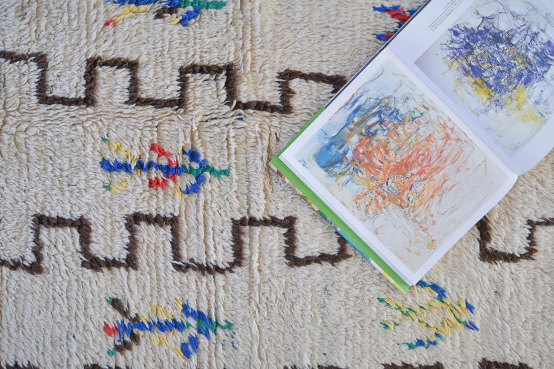 Azilal . Vintage Moroccan Rug. Wool Boucherouite Carpet. Modern Design.