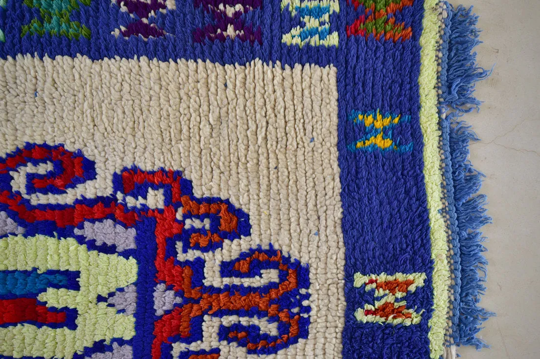 AZILAL. Vintage Moroccan Rug. Wool Boucherouite Carpet. Modern Design.