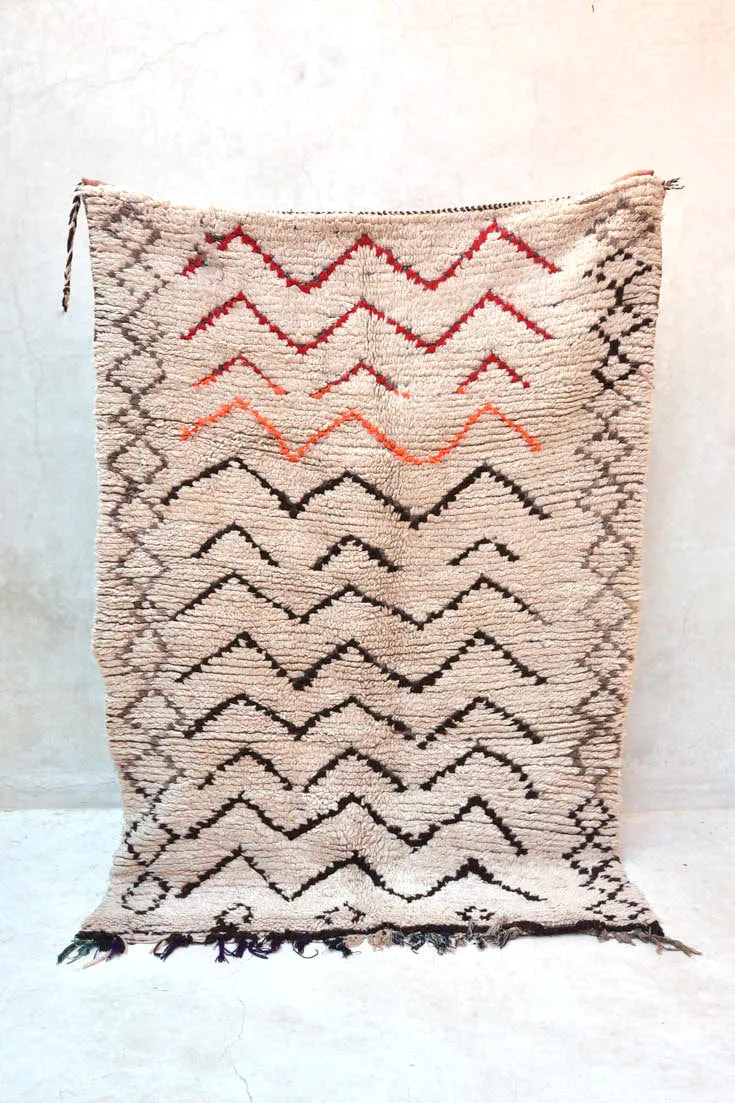 AZILAL. Vintage Moroccan Rug. Wool Boucherouite Carpet. Modern Design.