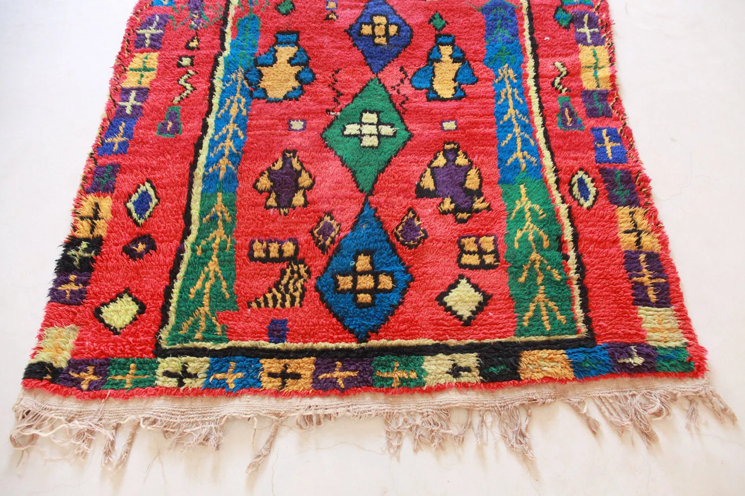 AZILAL. Vintage Moroccan Rug. Wool Boucherouite Carpet. Modern Design.