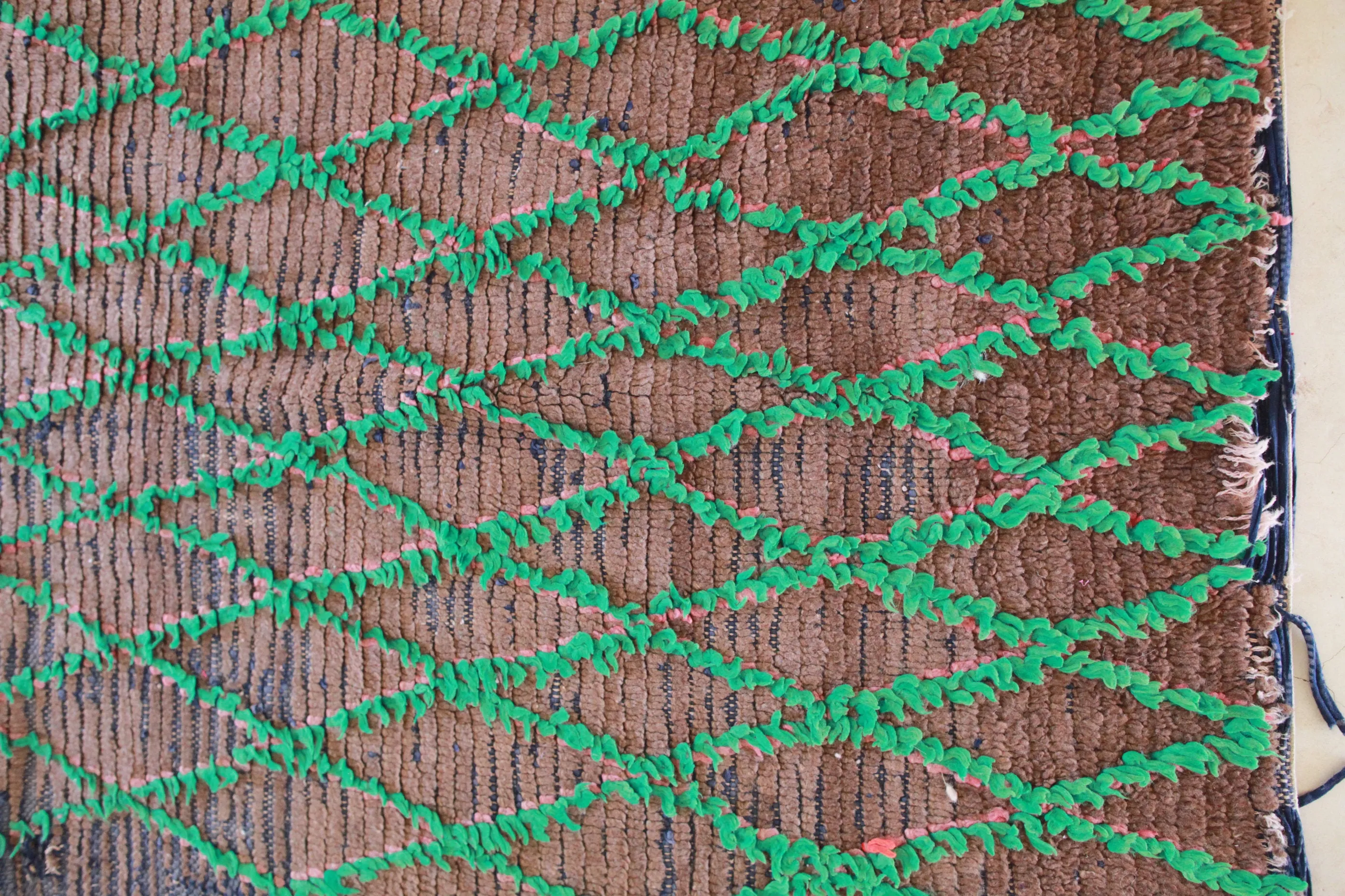 AZILAL Vintage Moroccan Rug. Wool Boucherouite Carpet. Modern Design.