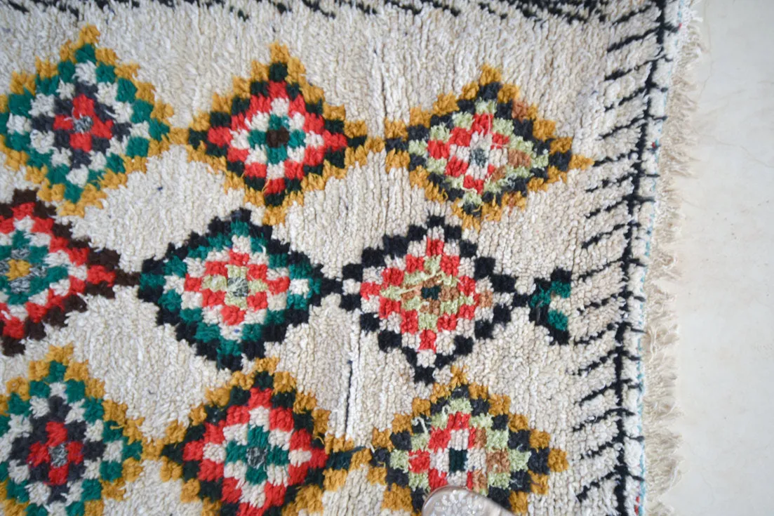 Azilal. Vintage Moroccan Rug. Wool Boucherouite Carpet. Modern Design.
