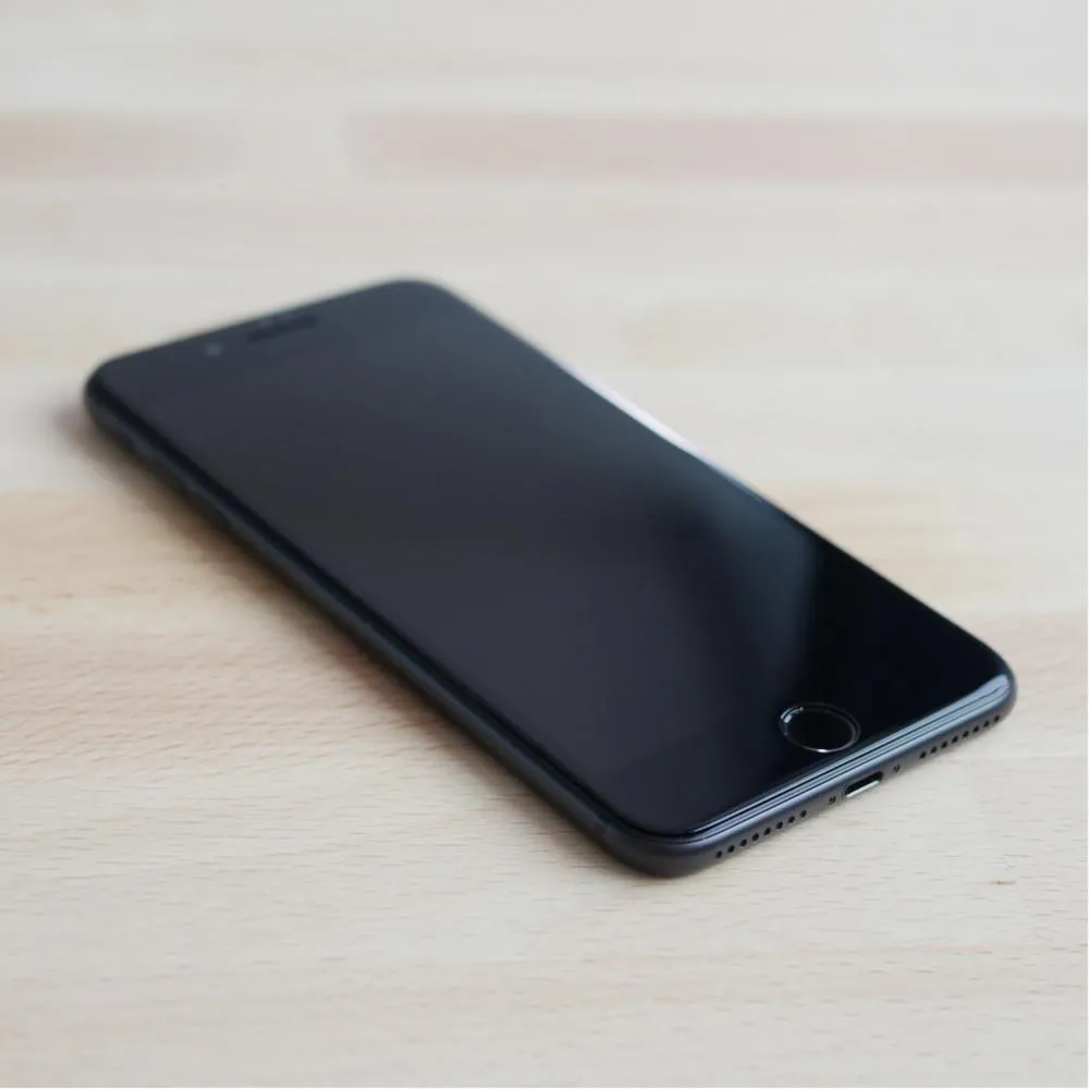 Bare Pane - for iPhone 7/7  and 8/8 