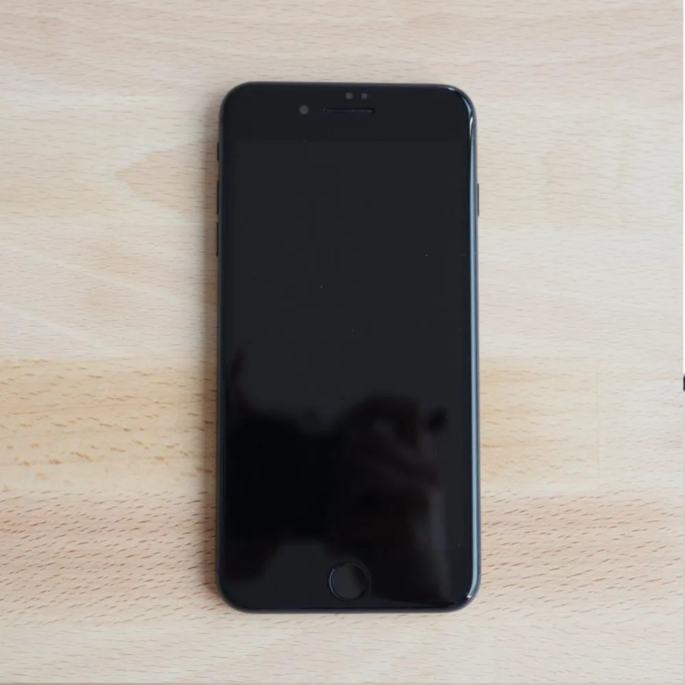 Bare Pane - for iPhone 7/7  and 8/8 
