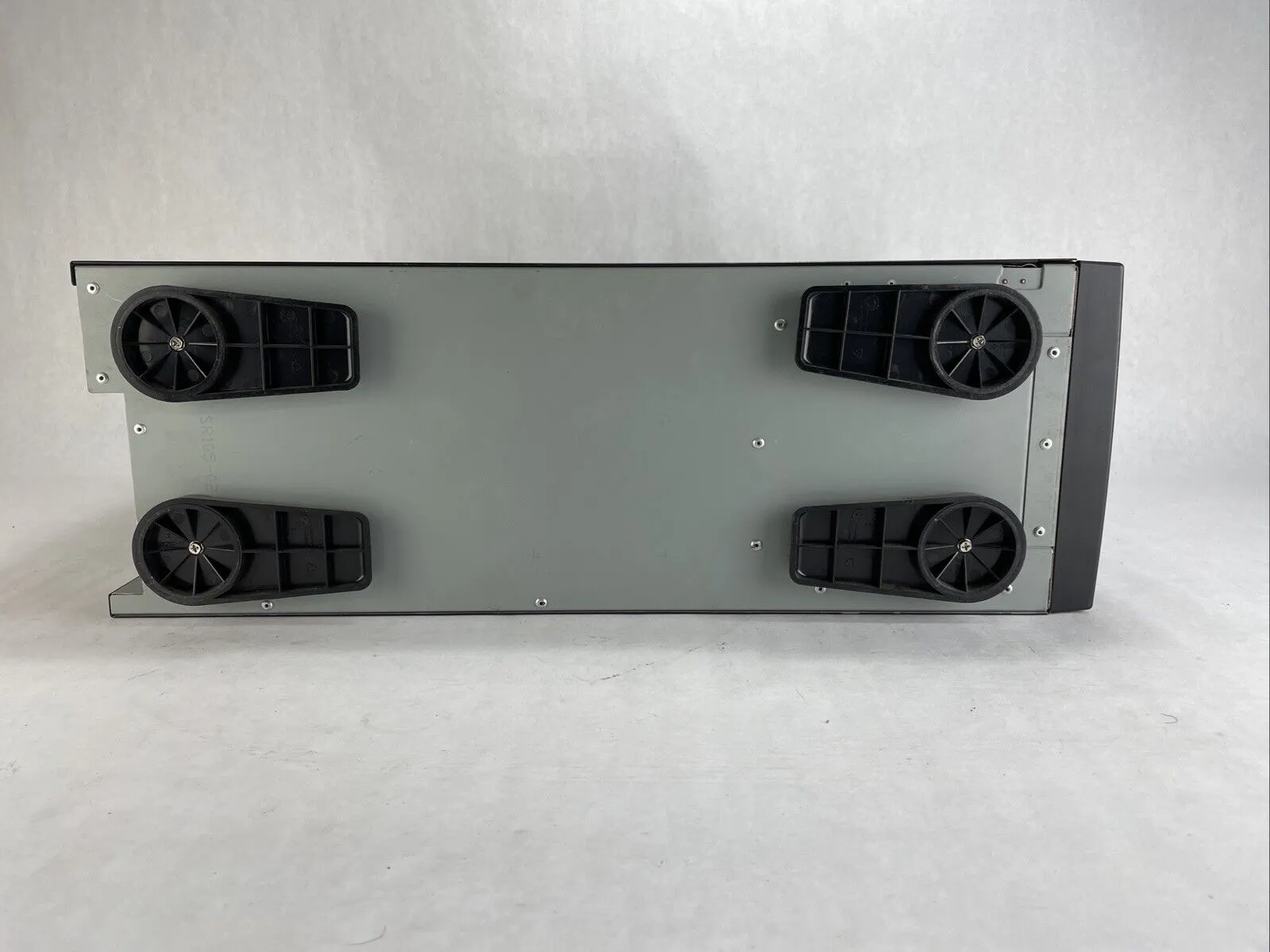 Chenbro SR10569 E-ATX Full Tower Computer Case No Power Supply
