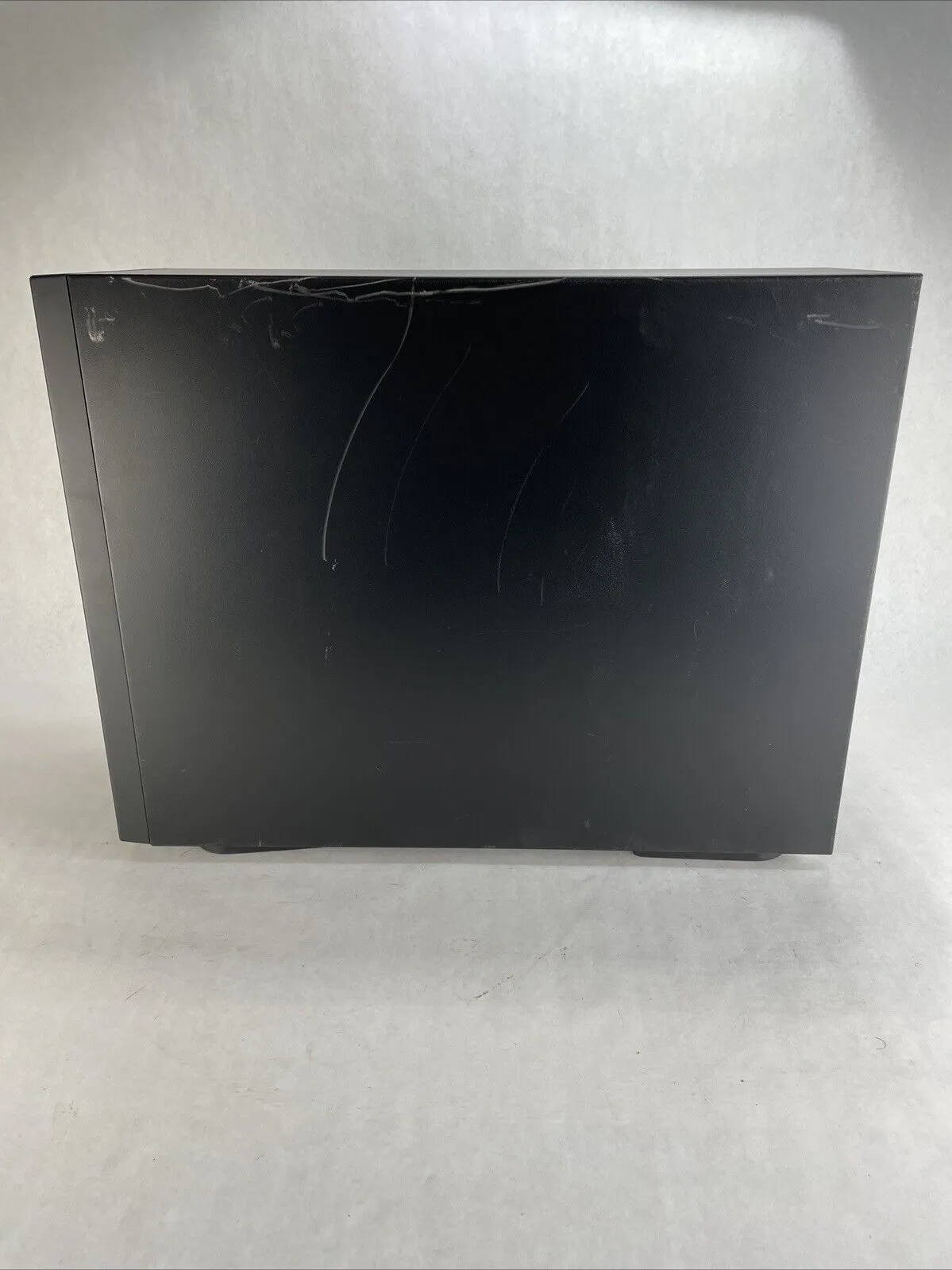 Chenbro SR10569 E-ATX Full Tower Computer Case No Power Supply