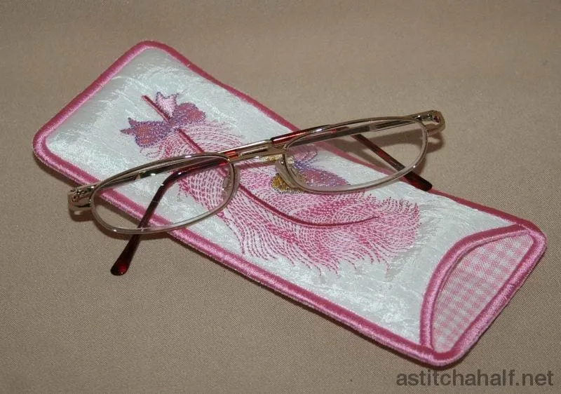 Feathery Eyeglass Cases 04