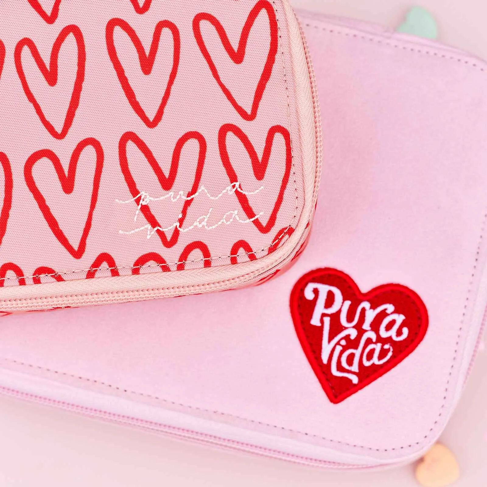 Large Pink Velvet Jewelry Case