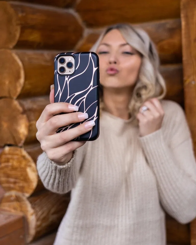 Midnight Ride | Black and Gold Metallic Waves Case