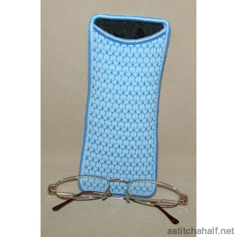 Peacock Eyeglass Cases 01