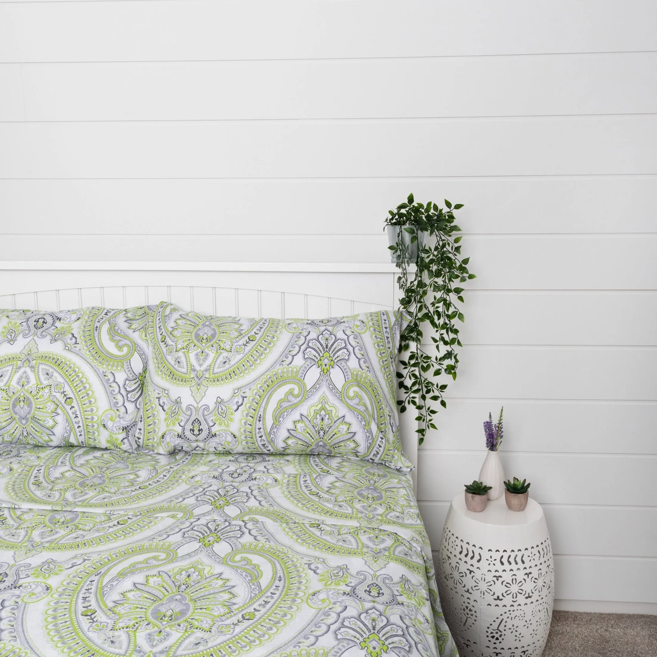 Pure Melody Pillow Cases