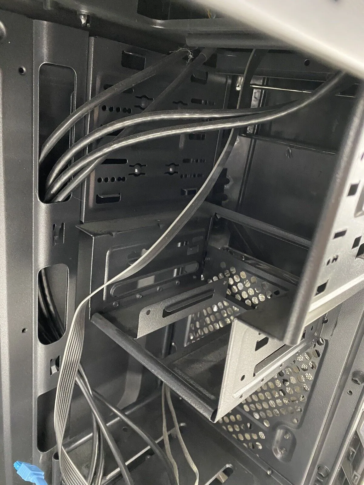 Rosewill NAUTILUS ATX Mid Tower Gaming PC Computer Case