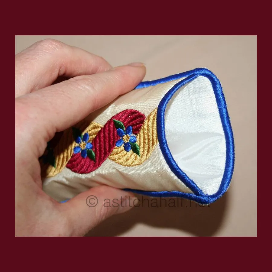 Royal Eyeglass Cases 05